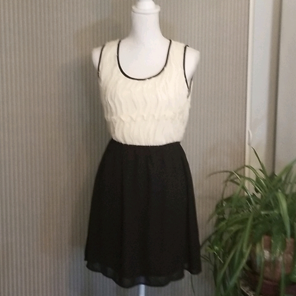 Charming Charlie Dresses & Skirts - Charming Charlie gorgeous dress!  NWT  sz:M